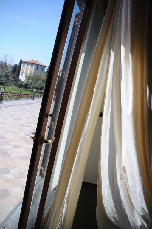 La Circumetnea Home Catania-Fontanarossai nemzetközi repülőtér Kültér fotó
